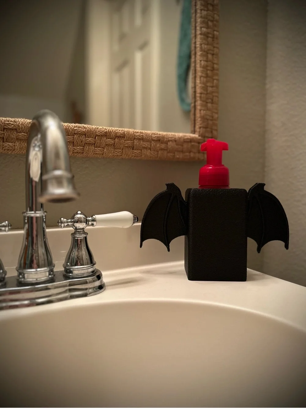 Halloween Bat Wing Soap Holder for Bath & Body Works Foaming Soap Bottles